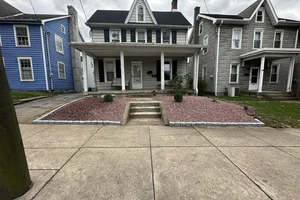 Mulching services in Parkesburg, PA